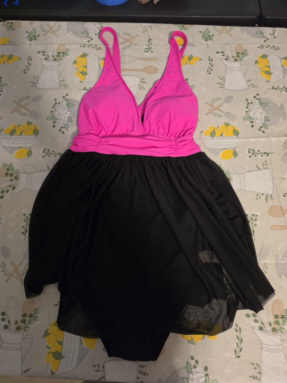 AIDONGER Two-Tone Hot Pink & Black Swimdress